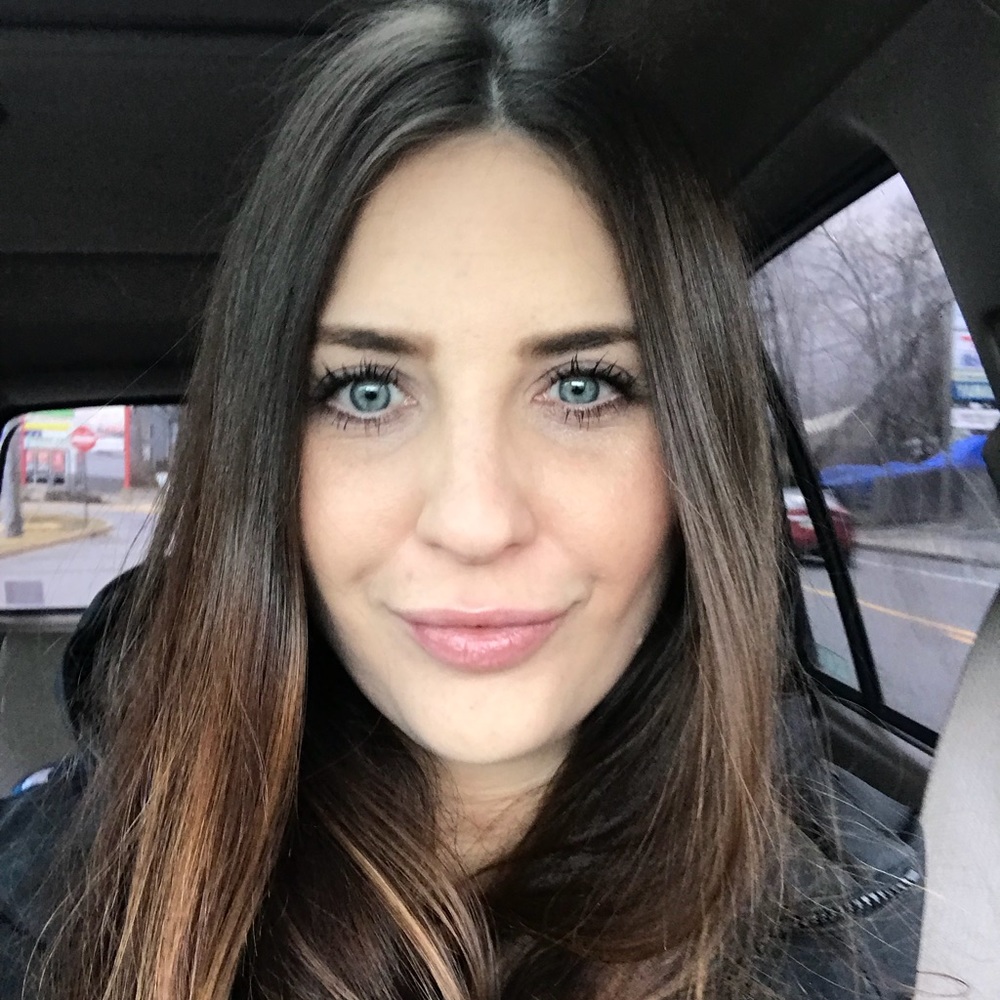 Meet your Posher, Amber